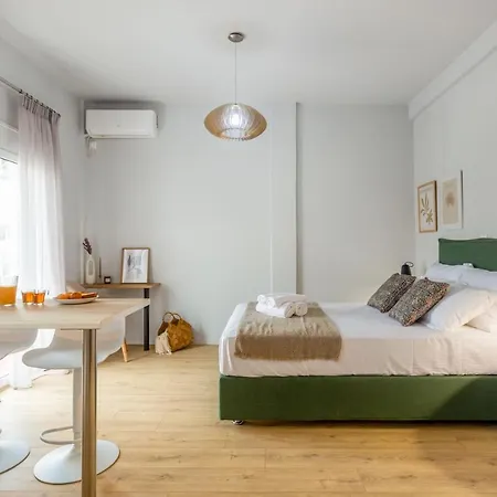 Holodek Apartments: Kallithea